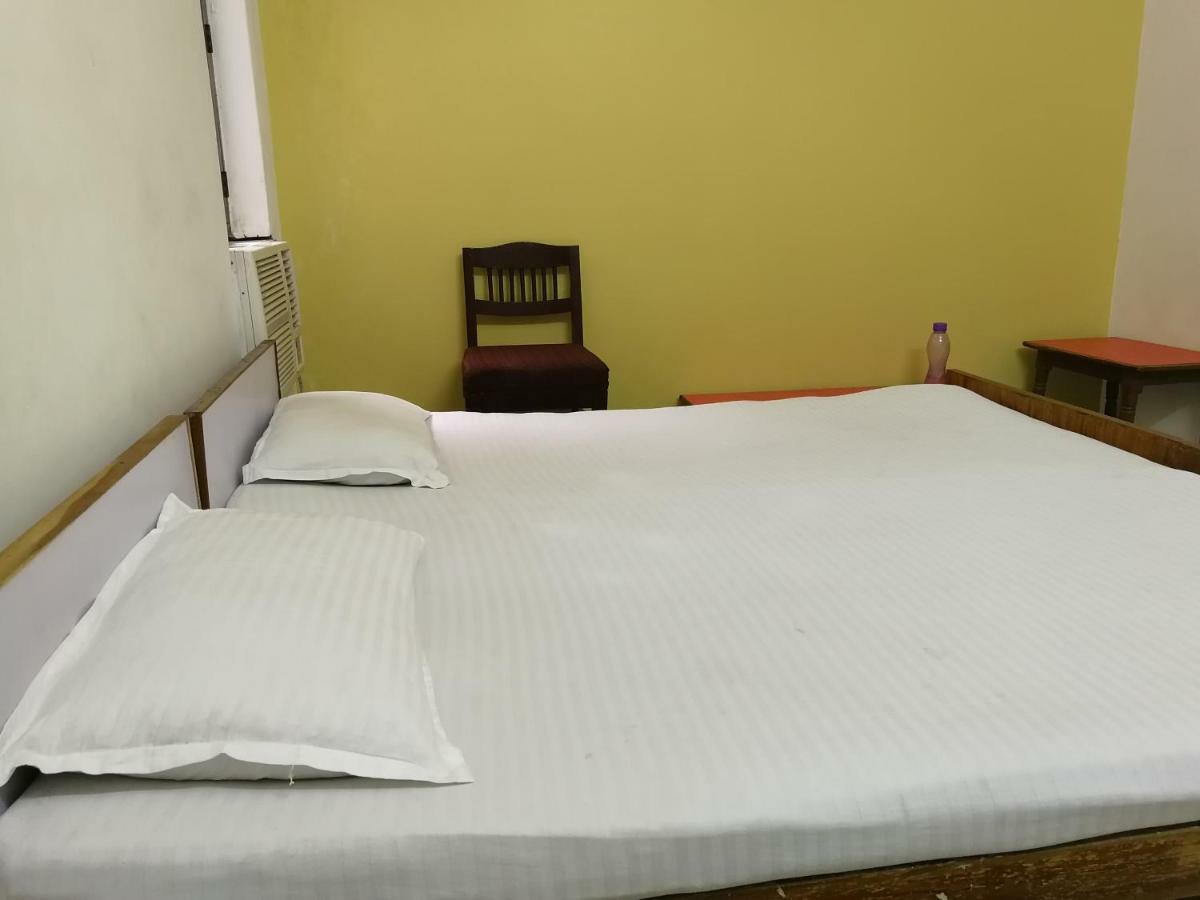 Guest house P G On Ganges 3*
